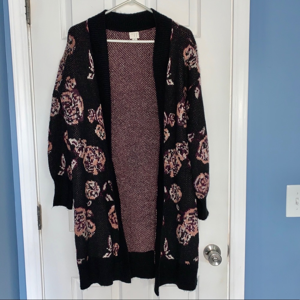 Black Floral Long Cardigan